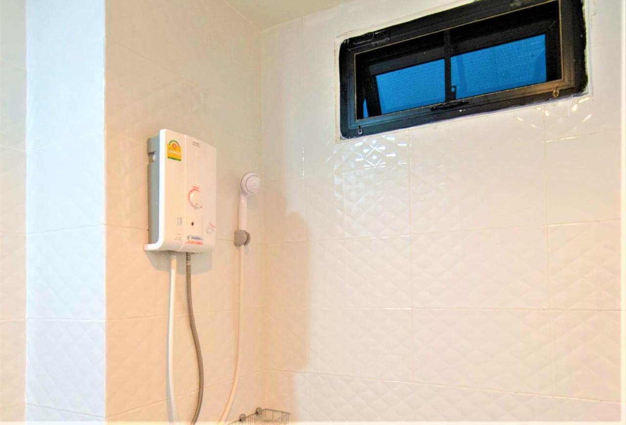 J2 Residence Csiangraj Kültér fotó